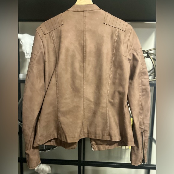ONLY Women’s Faux Leather Moto Jacket | Size 38 - Picture 3 of 6